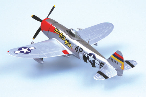 1/72 scale prebuilt P-47D Thunderbolt fighter aircraft model 37286