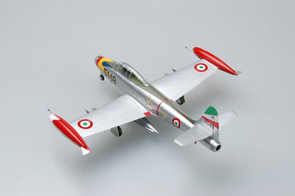 prebuilt 1/72 scale F-84G Thunderjet airplane model 36803