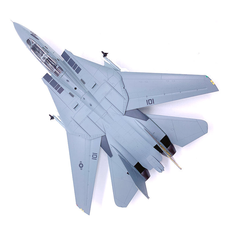 American F-14D Tomcat fighter VF-31 Tomcatters pre-built 1/72