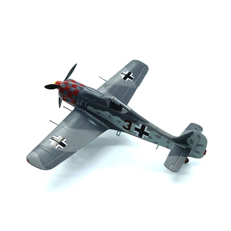 prebuilt 1/72 scale Fw 190 A-6 fighter aircraft model 36403