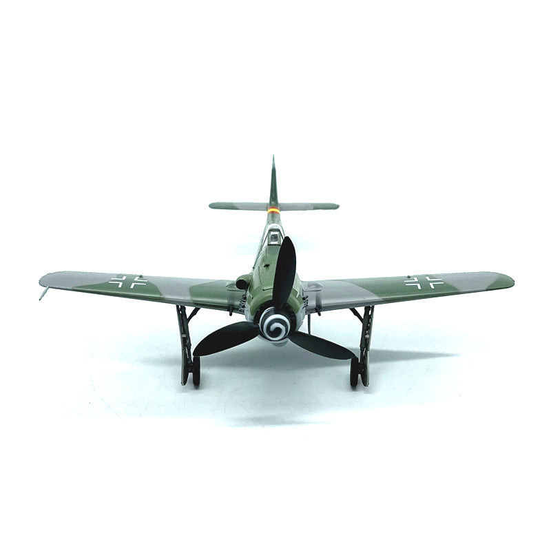 1/72 scale prebuilt Fw 190 D-9 fighter plastic collectible WWII aircraft model 37265