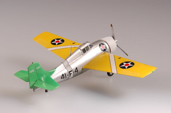 1/72 scale prebuilt F4F-4 Wildcat fighter plastic collectible model 37247