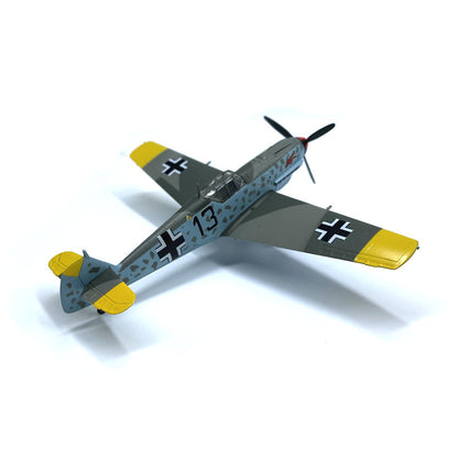 1/72 scale prebuilt Bf 109E-4 fighter collectible aircraft model 37282