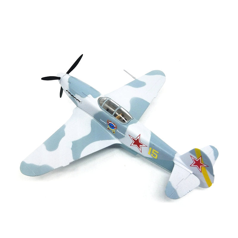 1/72 scale prebuilt Yak-3 fighter airplane model 37228