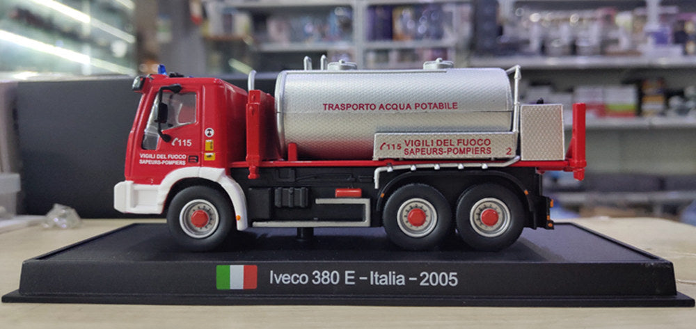 2005 IVECO 380E Italia Fire Engine 1/64 Scale Diecast Metal Model