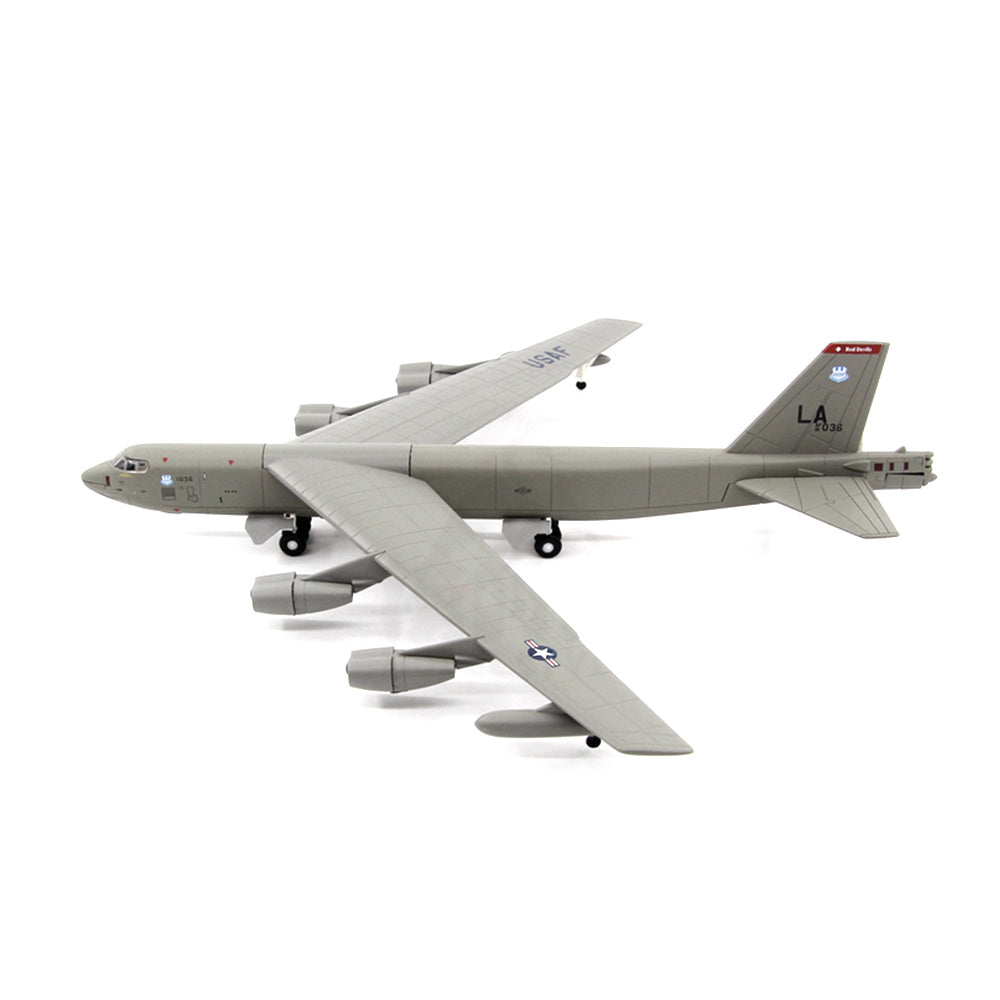 1/200 scale diecast B-52 Stratofortress bomber aircraft model