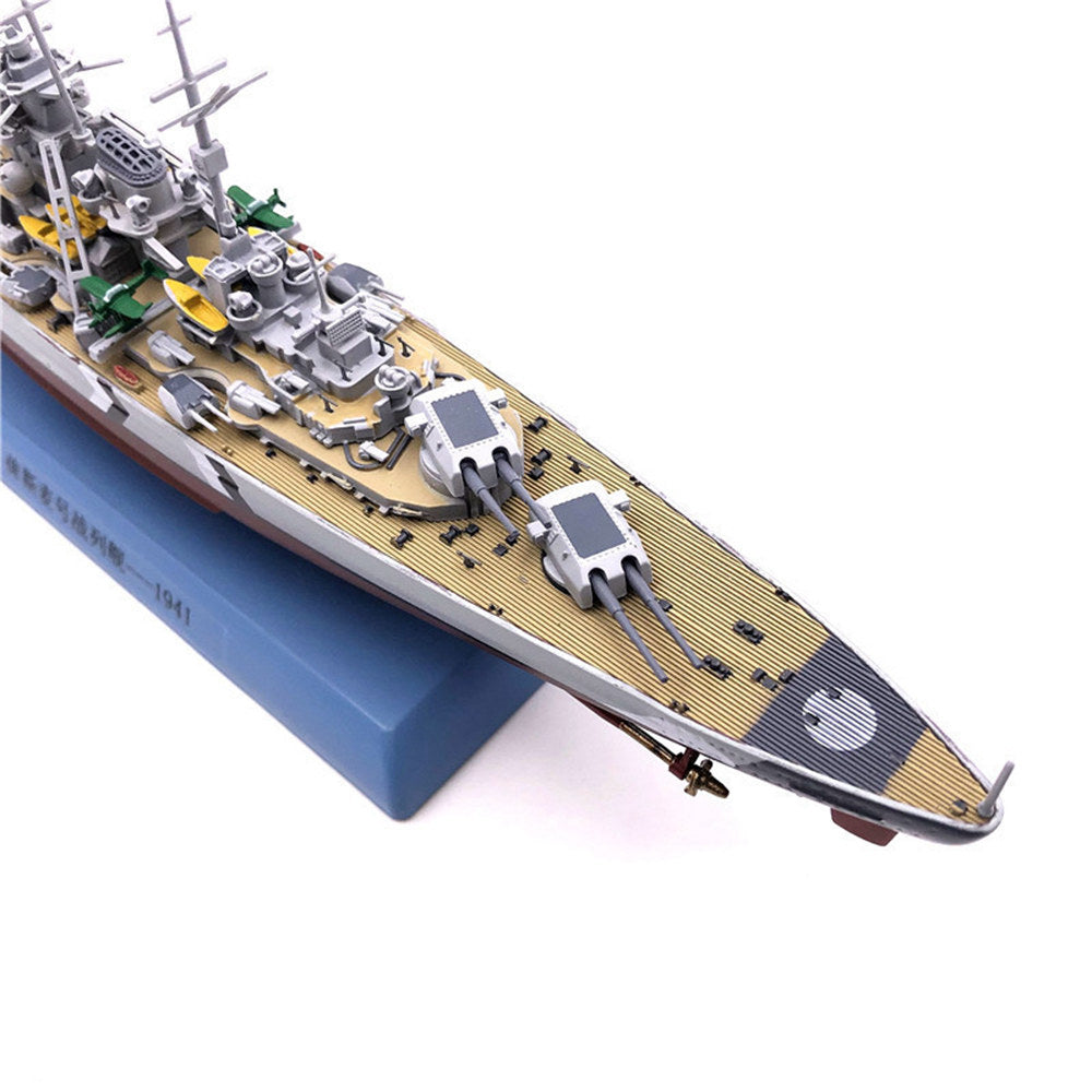 1/1000 scale diecast Bismarck battleship model