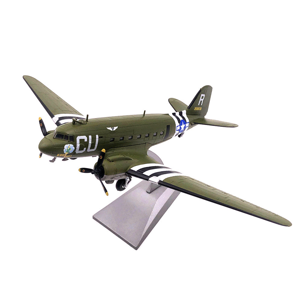 1/100 scale diecast C-47 military transport aircraft model