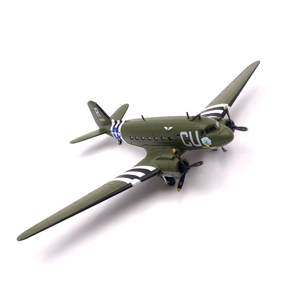 1/100 scale diecast C-47 military transport aircraft model