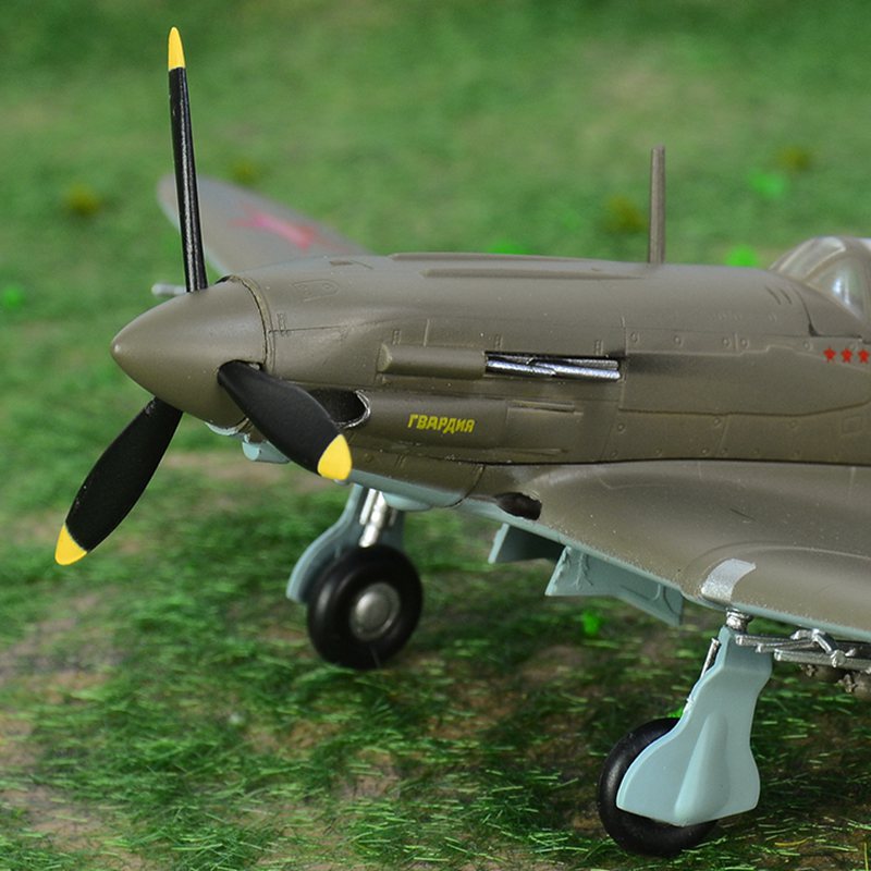 pre-built MiG-3 WWII fighter model aircraft