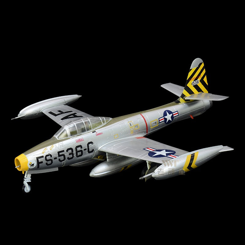 1/72 scale model aircraft F-84 Thunderjet