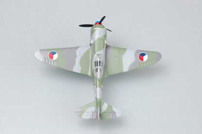 prebuilt 1/72 scale La-7 fighter airplane model 36330