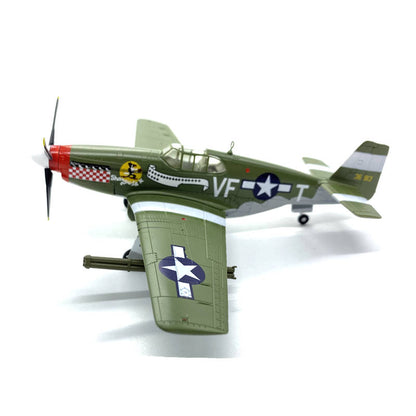 prebuilt 1/72 scale P-51B Mustang aircraft model 36359