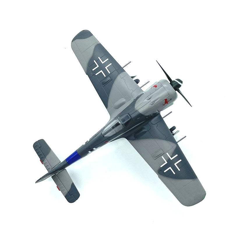 prebuilt 1/72 scale Fw 190 A-8 fighter aircraft model 36360