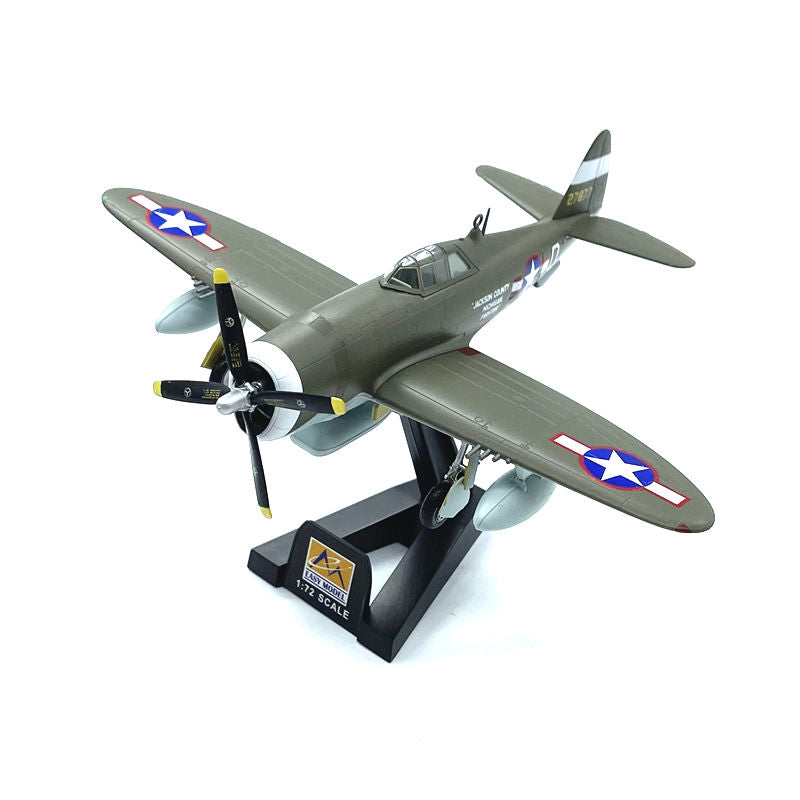 prebuilt 1/72 scale P-47D Razorback Thunderbolt aircraft model 36424