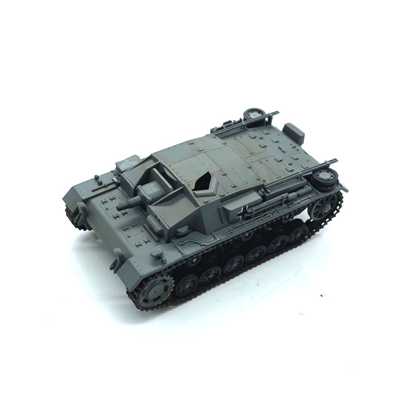 prebuilt 1/72 scale WWII German Sturmgeschutz III assault gun model 36139