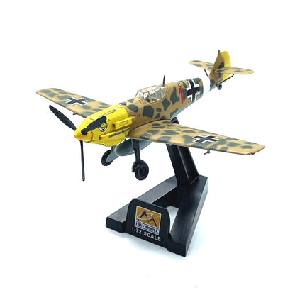 1/72 scale prebuilt Bf 109E-7 fighter plastic collectible model 37278