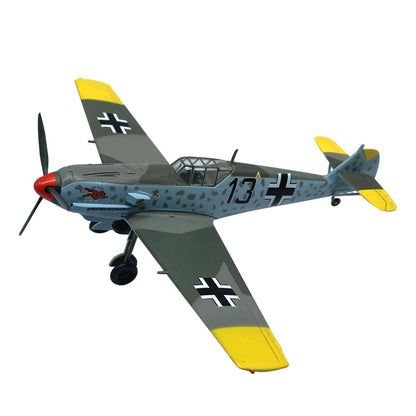 1/72 scale prebuilt Bf 109E-4 fighter collectible aircraft model 37282