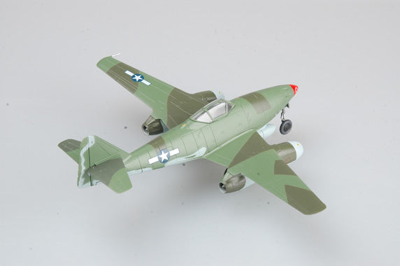 prebuilt 1/72 scale Me 262 fighter aircraft model 36368