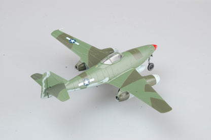 prebuilt 1/72 scale Me 262 fighter aircraft model 36368