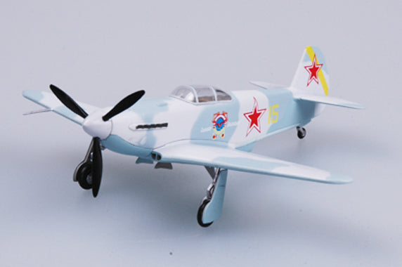 1/72 scale prebuilt Yak-3 fighter airplane model 37228