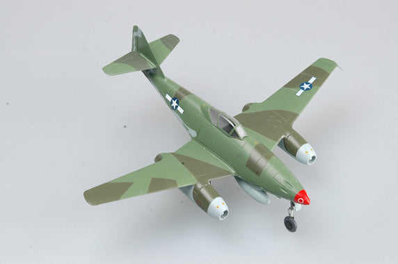 prebuilt 1/72 scale Me 262 fighter aircraft model 36368