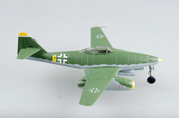 prebuilt 1/72 scale Me 262 A-2a aircraft model 36409