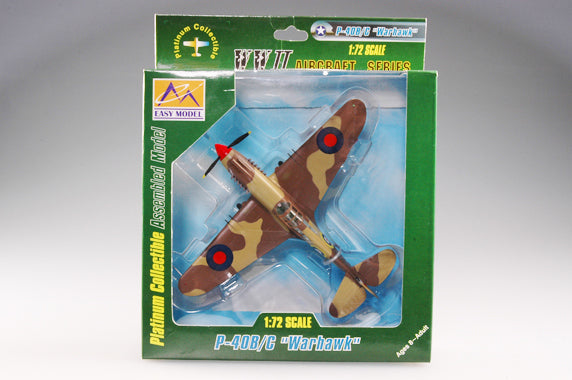 prebuilt 1/72 scale P-40 Warhawk fighter aircraft model 37208