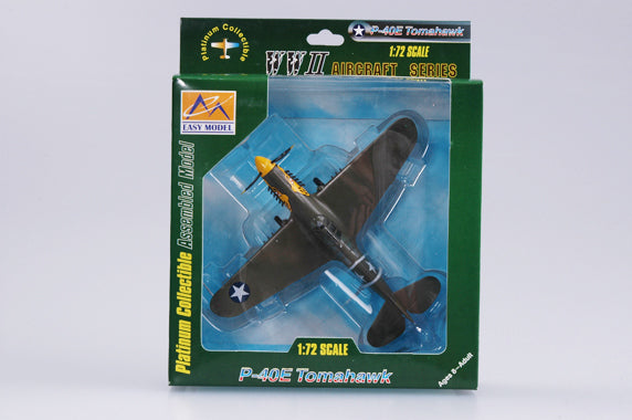 1/72 scale P-40E Kittyhawk fighter aircraft collectible model 37272