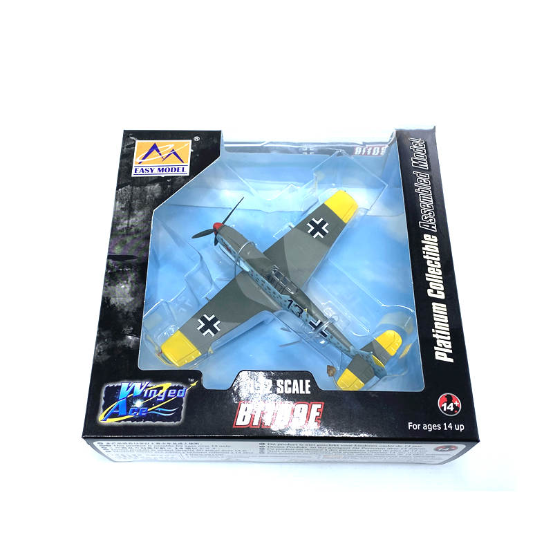 1/72 scale prebuilt Bf 109E-4 fighter collectible aircraft model 37282