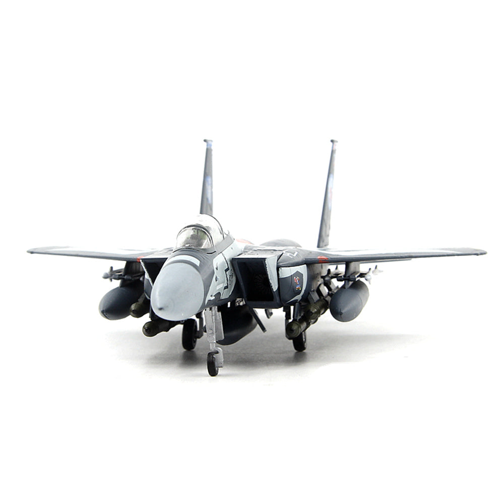 1/100 scale diecast F-15 Eagle fighter aircraft model