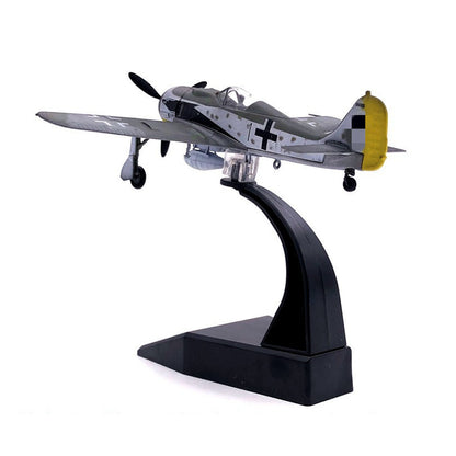 1/72 scale diecast Fw 190 aircraft model