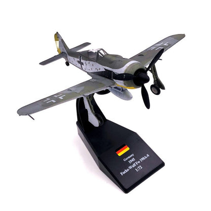 1/72 scale diecast Fw 190 aircraft model