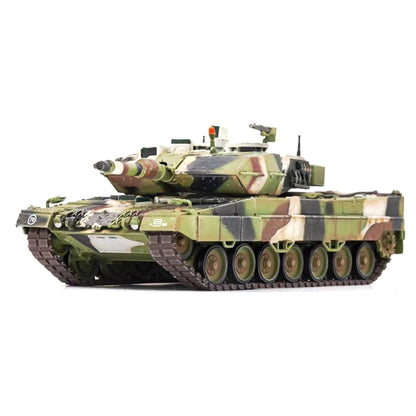 1/72 scale diecast Leopard 2A5 tank model