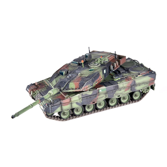 1/72 scale diecast Leopard 2A6NL tank model