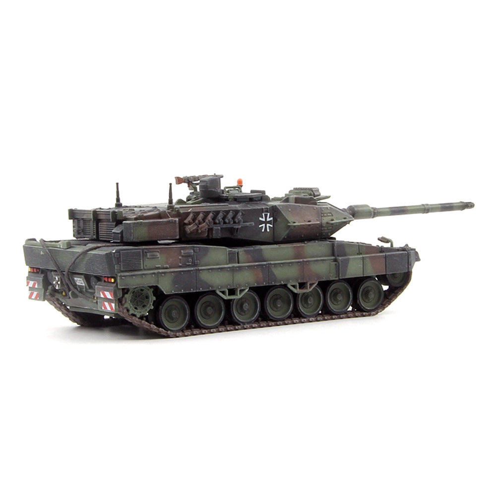 1/72 scale diecast Leopard 2A7 tank model