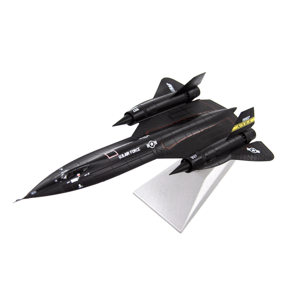 1/144 scale diecast SR-71 Blackbird aircraft model