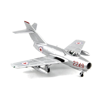 1/72 scale diecast MiG-15 fighter aircraft model