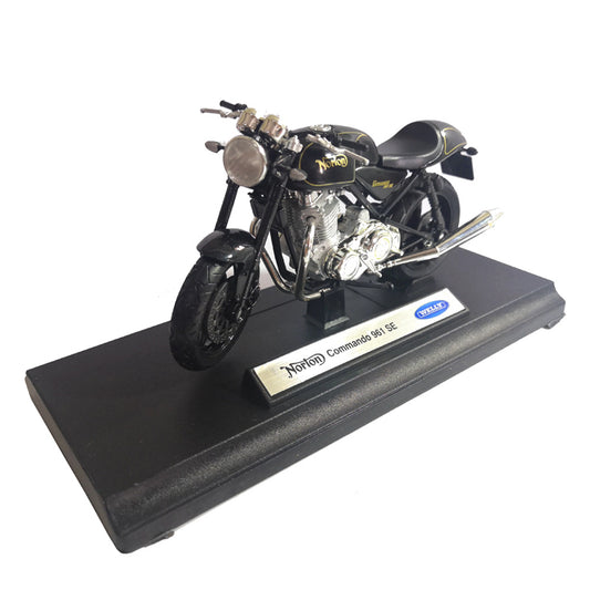 Norton Commando 961SE 1/18 Scale Diecast Motorcycle Model