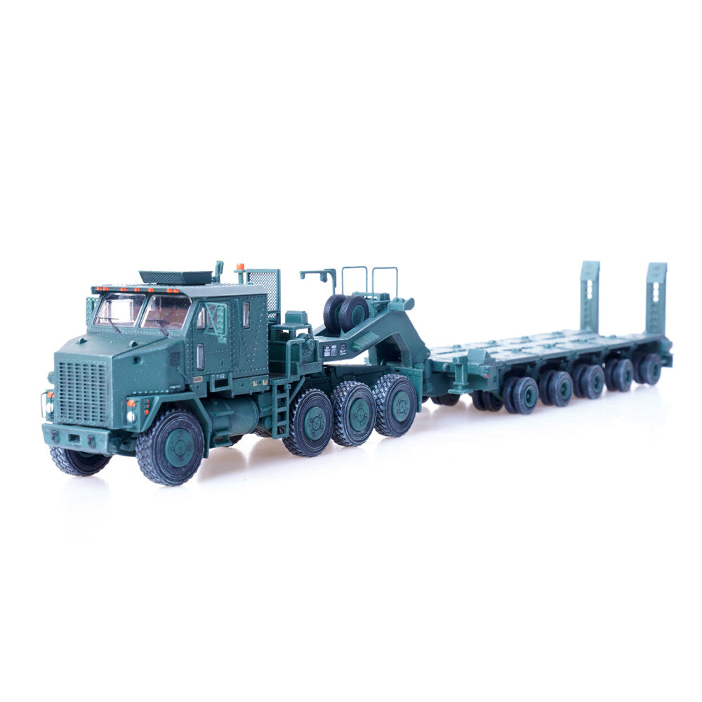 1/72 scale diecast M1070 tank transporter tractor model