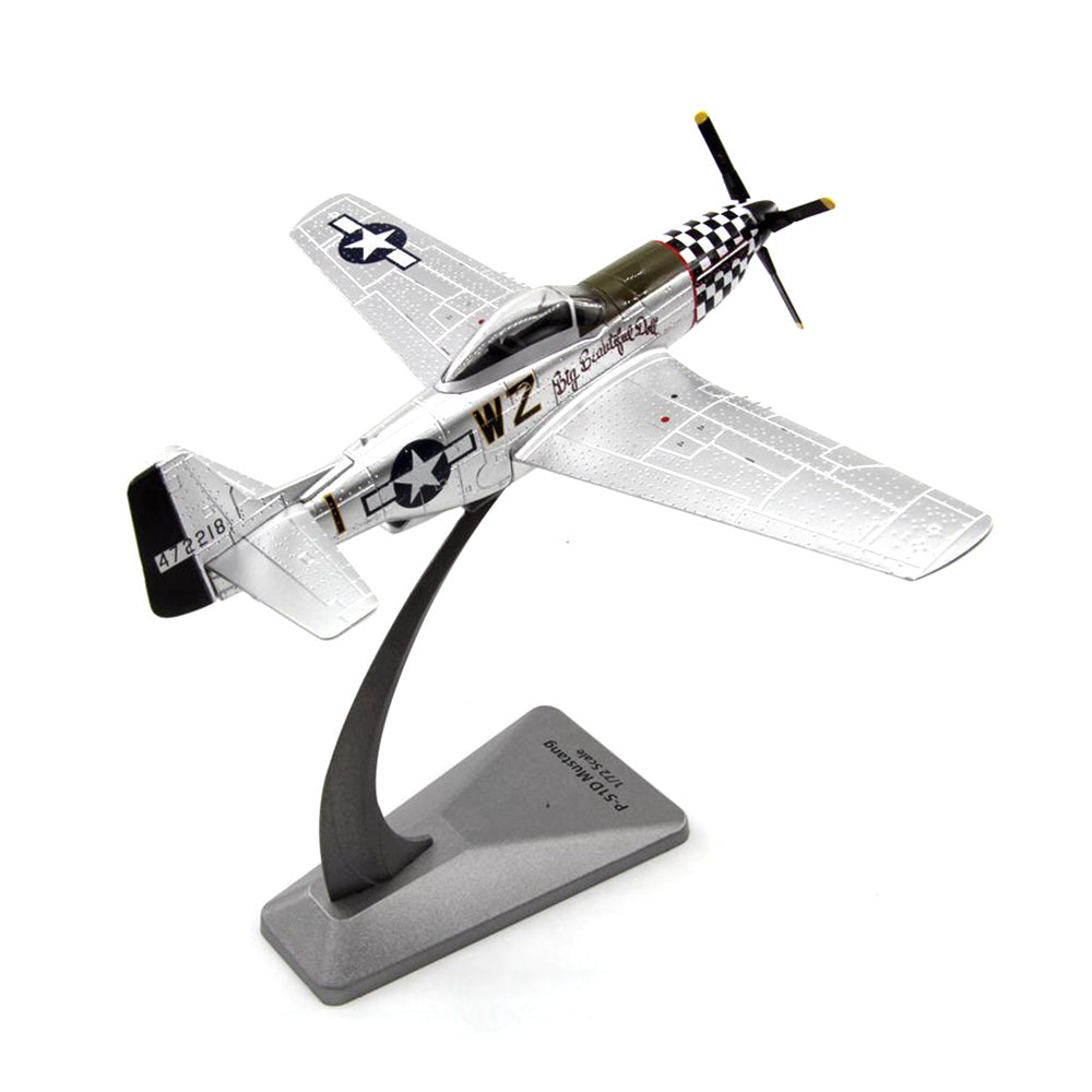 1/72 scale diecast P-51D Mustang fighter aircraft model