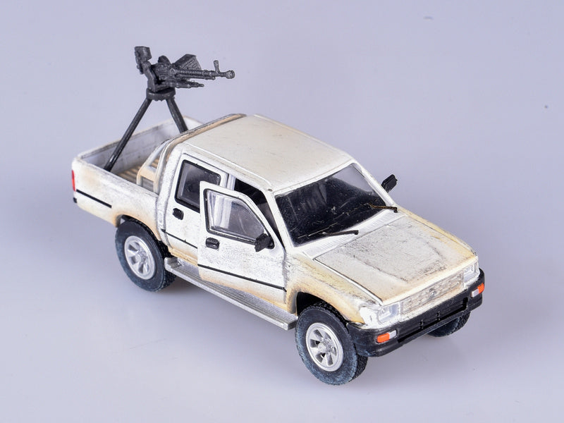 1/72 scale diecast pickup truck with DShK machine gun figures model