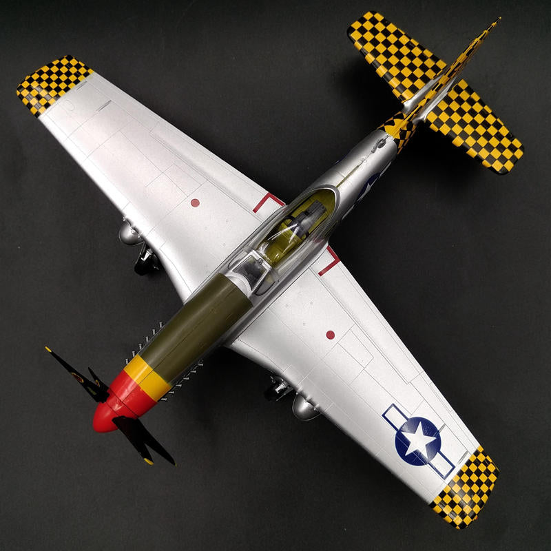 prebuilt 1/48 scale P-51D Mustang aircraft model 39303 topview