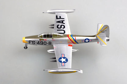 prebuilt 1/72 scale F-84E Thunderjet aircraft model 37105