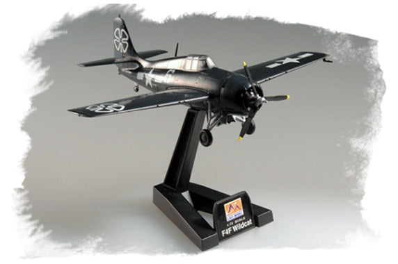 1/72 scale prebuilt F4F-4 Wildcat fighter aircraft model 37249