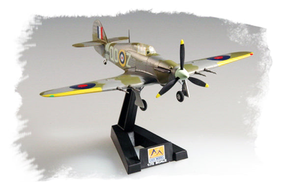 1/72 scale prebuilt Hurricane Mk II fighter aircraft model 37242