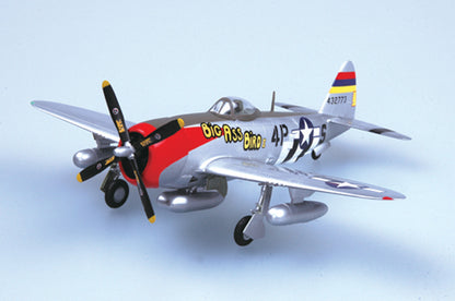 1/72 scale prebuilt P-47D Thunderbolt fighter aircraft model 37286