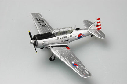 prebuilt 1/72 scale ROK T-6G Texan trainer airplane model 36316