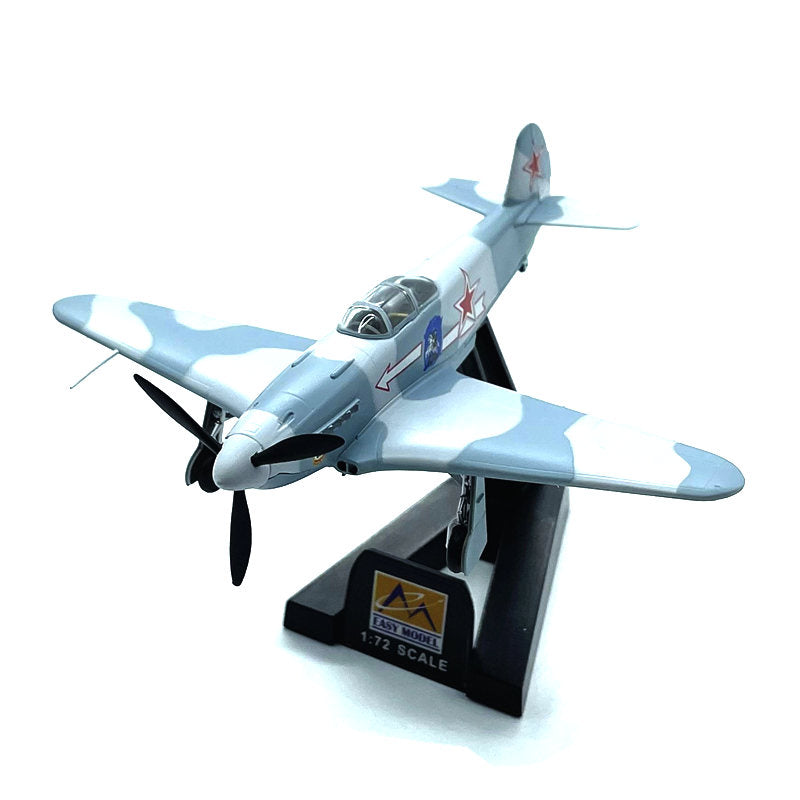 1/72 scale prebuilt Yak-3 Fighter aircraft model 37226