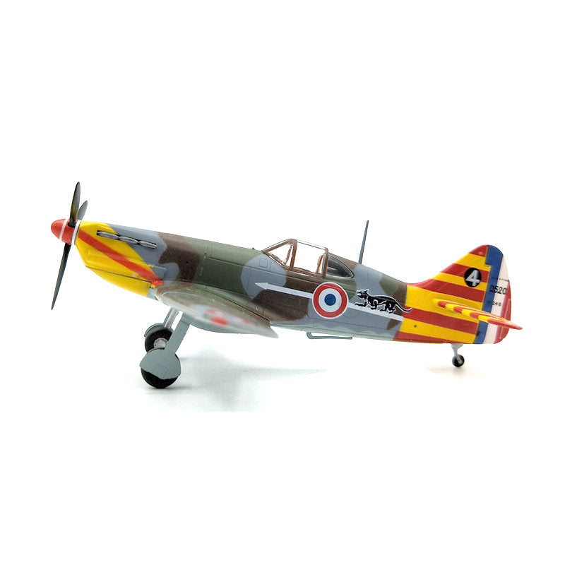 prebuilt 1/72 scale D.520 Vichy French fighter airplane model 36338